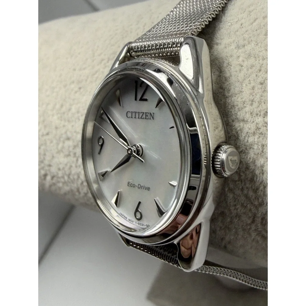 Citizen Eco-Drive E031-R009524 Working Ladies Solar MOP Watch 27MM 7.5